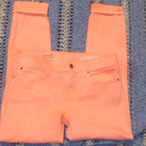 Sale- Gap 1969  Cute Bright neon Pink  Stretch Legging Jean